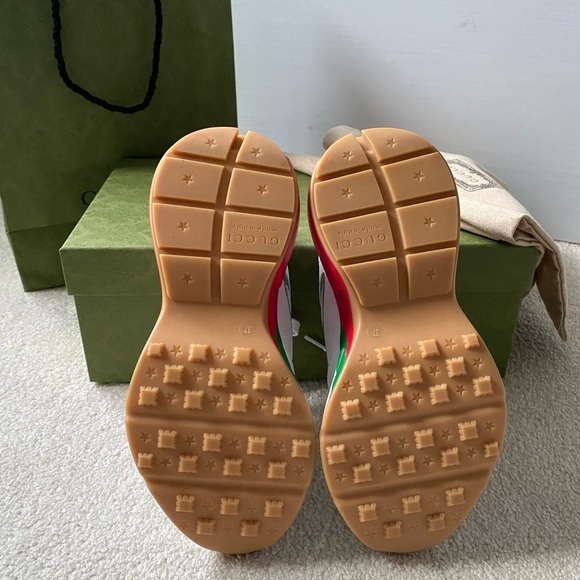 SOLD **BRAND NEW GUCCI SNEAKERS** - Picture 8 of 10